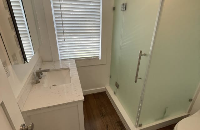 9569 10th Bay Street - 2 - 9569 10th Bay Street, Norfolk, VA 23518