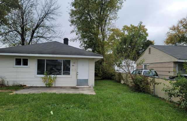 4 Bedroom 1 Bathroom Single Family Home. CMHA ready. photos photos
