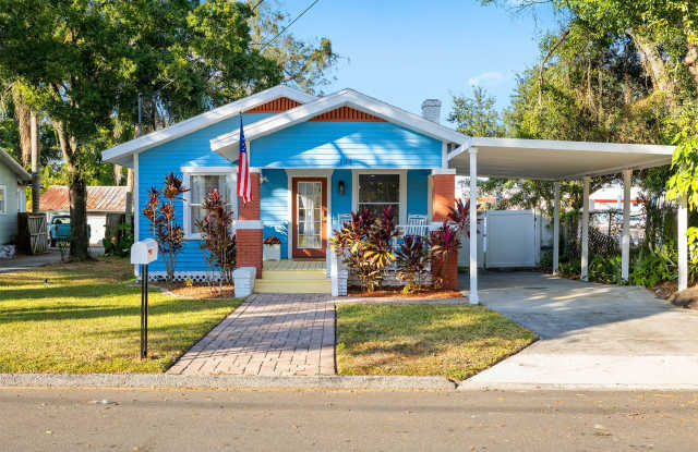 Live Wilder: Historic Charm Steps from Tampa’s Trendiest Restaurants photos photos Live Wilder: Historic Charm Steps from Tampa’s Trendiest Restaurants photos photos