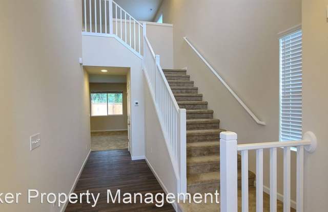 4376 Andasio Loop Se. Gallery 2
