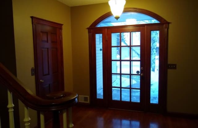 2384 Oak Glen Trail Gallery 2