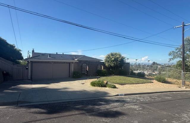 Remodeled 3 Bedroom Home with Bay Views + Stunning Backyard Patio photos photos