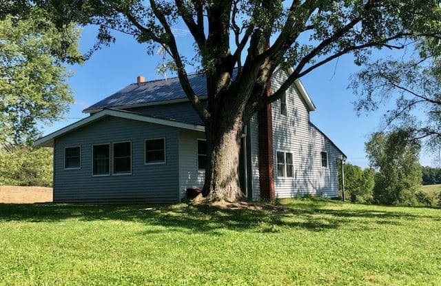 1327 Township Road 593 - 1327 Township Road 593, Ashland County, OH 44805