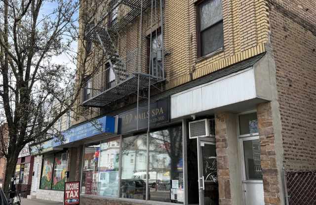 998 BROADWAY photos photos