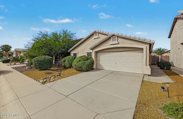 3 Bedroom + Bonus Room in Maricopa Gallery 1