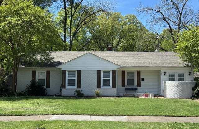 1221 W PERKINS photos photos