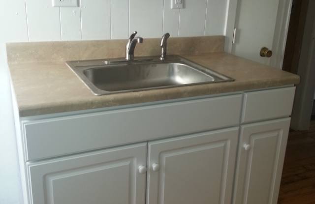 235 W Main St Apt 7 - 235 West Main Street, Marlborough, MA 01752
