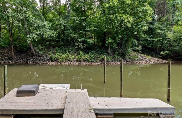 159 Wood Duck Loop Gallery 2