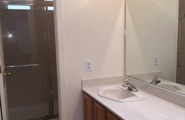 Discover Modern Comfort at 7078 W. Hunnington Drive Gallery 4