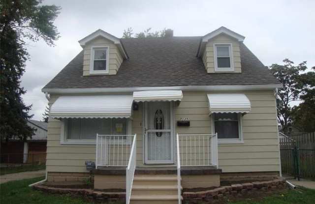 7535 Republic Avenue photos photos