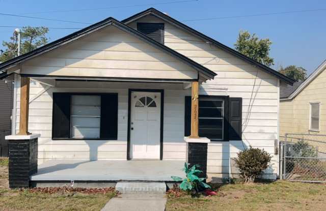 2635 Royal St off Wheeler Rd - Rent is $1100/month - utilities included! photos photos