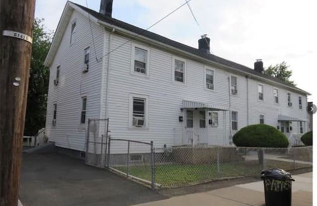189 Patterson Street - 189 Patterson Street, Perth Amboy, NJ 08861