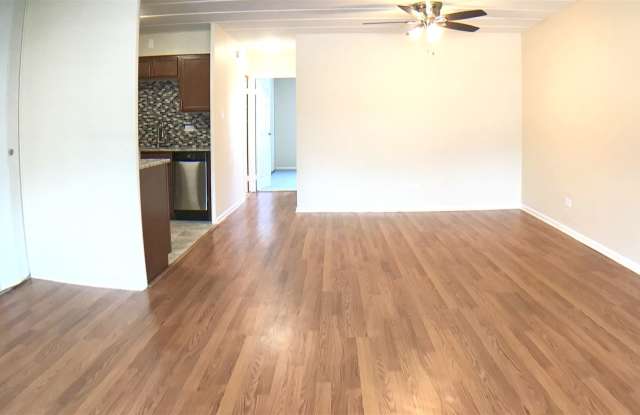 9535 S. Kedzie Gallery 4