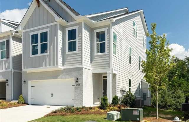 1255 Windmill Parkway Gallery 2