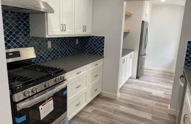 1815 Alvarado St - 1815 Alvarado Street, Oceanside, CA 92054