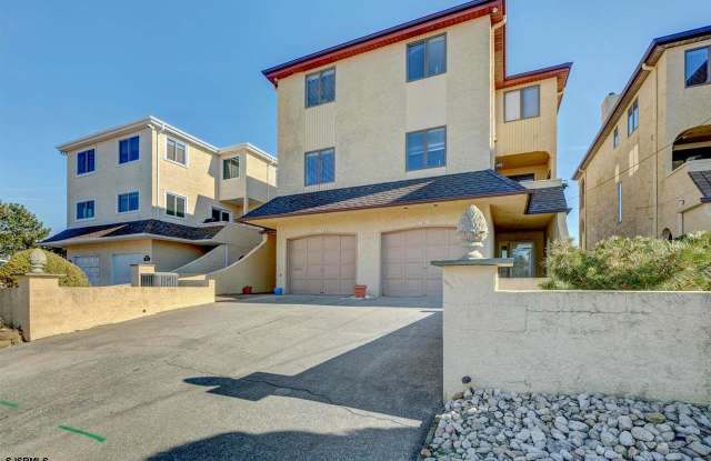 1304 Ocean Ave - 1304 Ocean Ave, Brigantine, NJ 08203