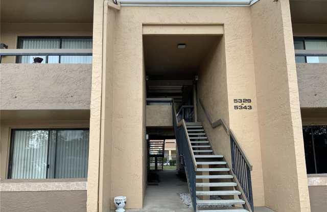 5333 Vineland Road - 1 photos photos