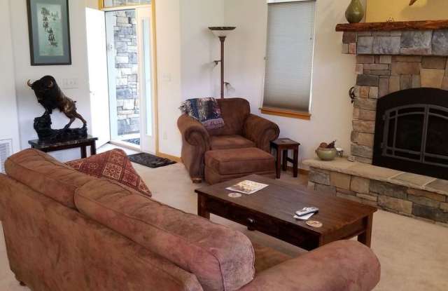 126 Allegra Lane Gallery 4