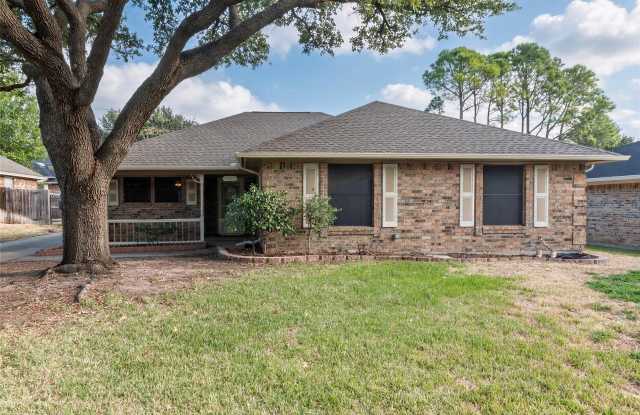 7813 Redwood Court Gallery 3
