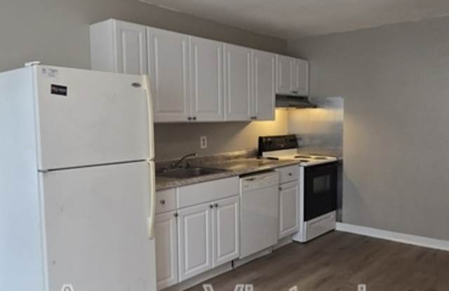 5307 Valiquet Avenue - A photos photos