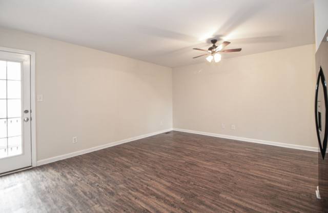 1716-D Thistlewood Dr Gallery 4