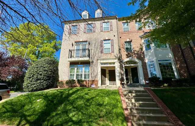 Fabulous South End Condo for Immediate Lease! Water included! photos photos