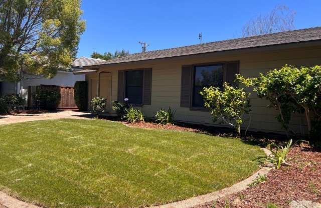 4 bed 2 bath house available now! photos photos 4 bed 2 bath house available now! photos photos
