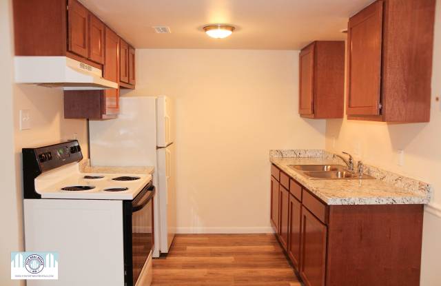 Hidden Village Square Apartments photos photos