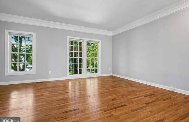 4370 THOMAS BRIGADE LN Gallery 4