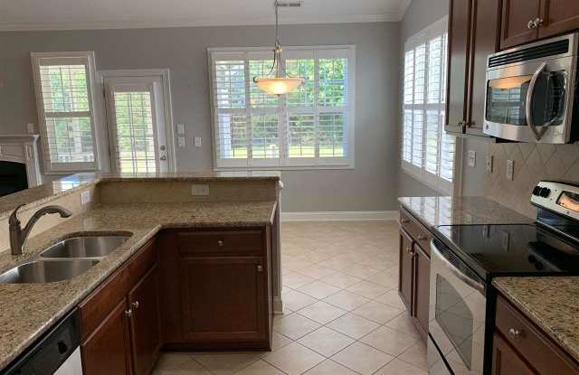 1452 Lake Glen Drive Gallery 4