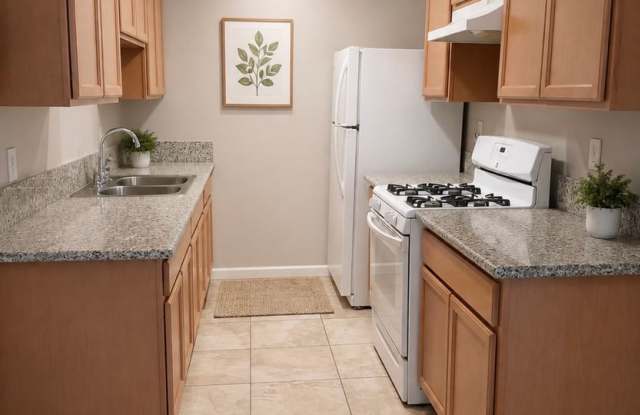 Remodeled 2 Bedroom Unit in Four-Plex in Roseville photos photos Remodeled 2 Bedroom Unit in Four-Plex in Roseville photos photos