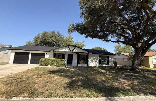 5719 Creekwood Gallery 3