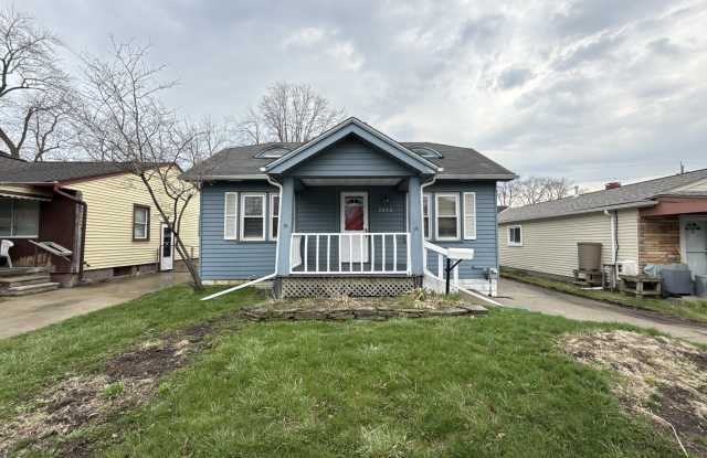 3936 Royal Ave photos photos