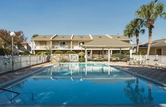 Furnished Townhome within walking distance to the beach. photos photos