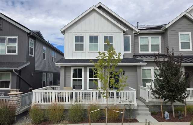 Charming 3BR Townhouse in Lafayette - 1536 Sanitas Lane, Boulder County, CO 80026