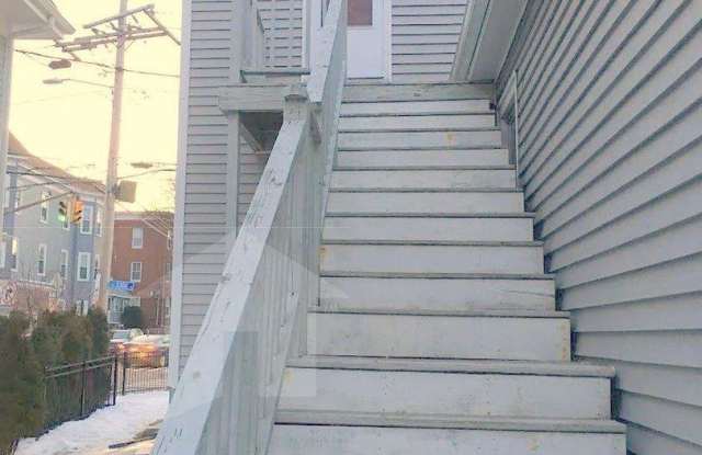 71 School St Gallery 4