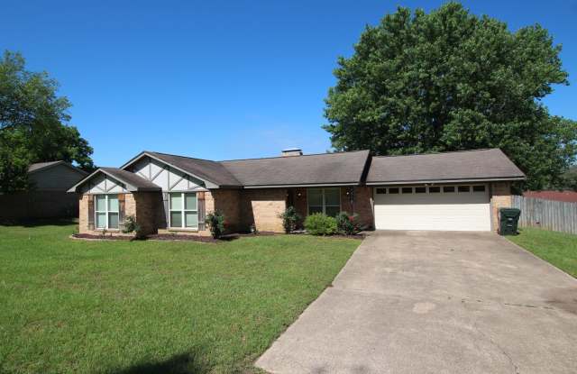 3 Bedroom 2 Bath Home In Tyler ISD! photos photos