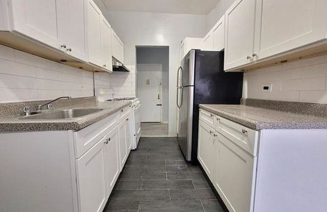 210 West 251st Street photos photos