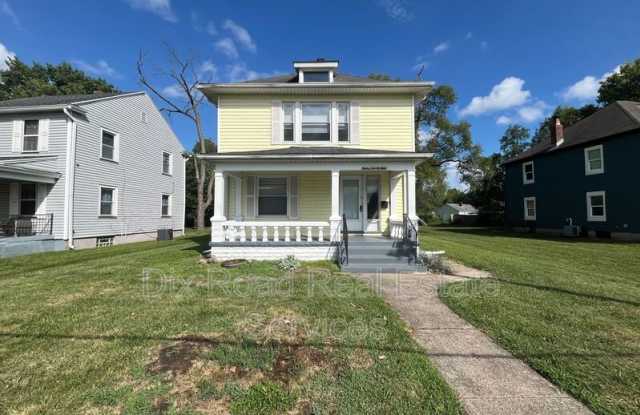 1221 Woodside Boulevard - 1221 Woodside Boulevard, Middletown, OH 45044