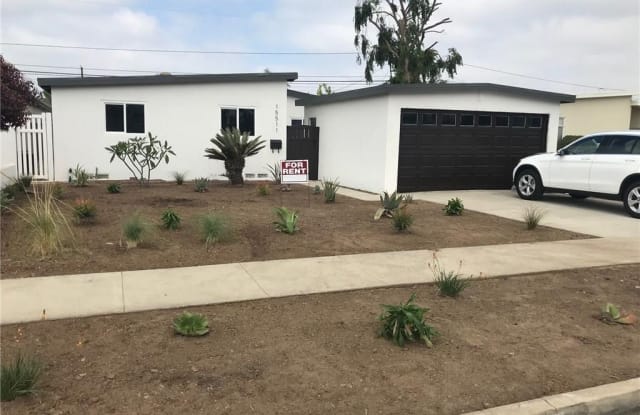 15511 S Manhattan Place - 15511 South Manhattan Place, Gardena, CA 90249