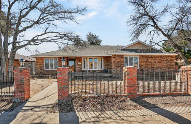 4007 St Andrews Dr - 4007 Saint Andrews Drive, Midland, TX 79707