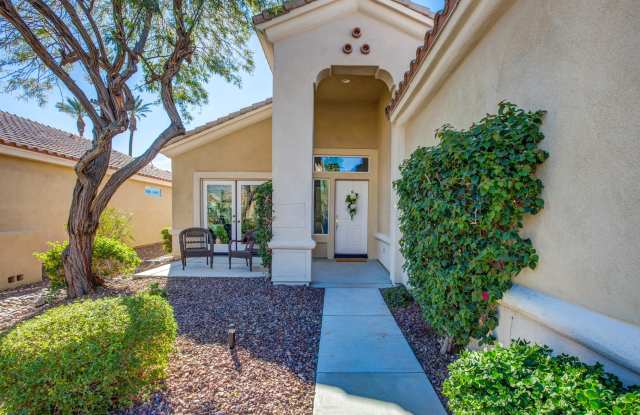 78225 Estancia Drive Gallery 3