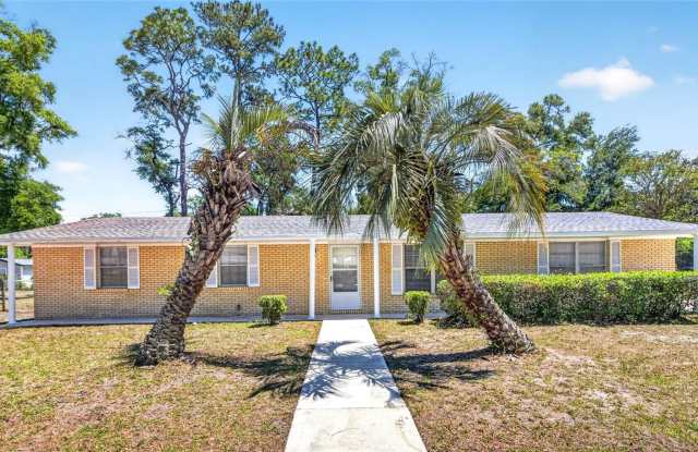 Move-in Ready 3BR/2BA NW Gainesville Home - Available NOW! Gallery 1