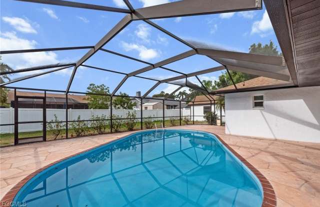 8487 Jenny Cae Lane photos photos