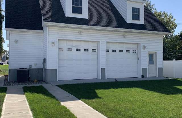 207 Brinley Avenue unit: Rear photos photos