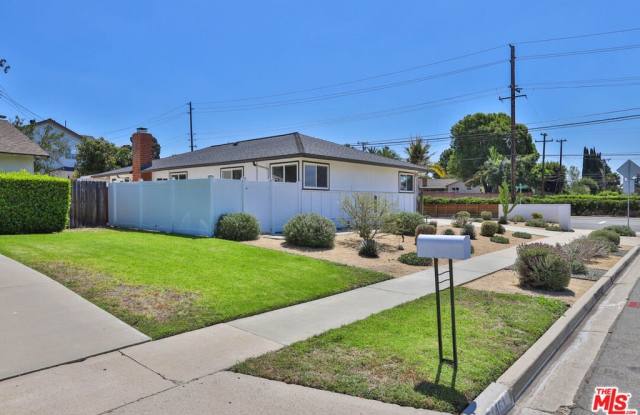 12831 Red Hill Avenue Gallery 3