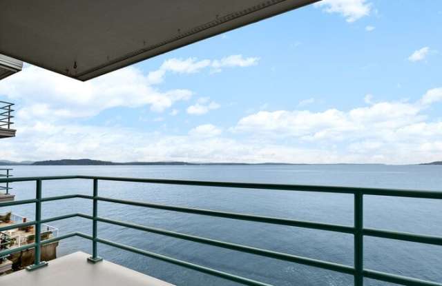 3053 Alki Avenue Southwest photos photos