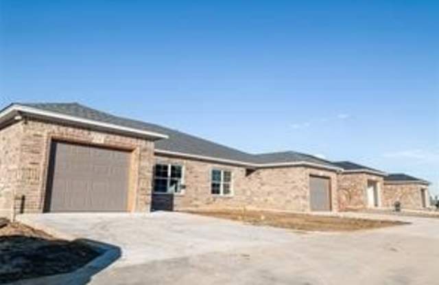 110 Oakland Street photos photos