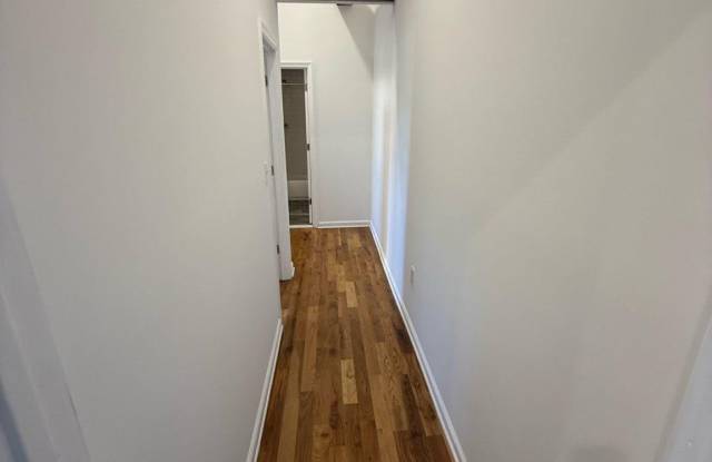 200 W MARSHALL Street Gallery 4