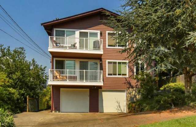 350 Nw 53rd St - 350 Northwest 53rd Street, Seattle, WA 98107